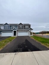 Building Photo - 3408 Green Pastures Ln