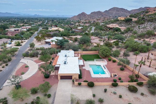 Foto del edificio - 4601 E Mockingbird Ln