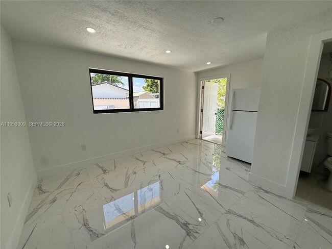 Foto del edificio - 9824 SW 26th Terrace