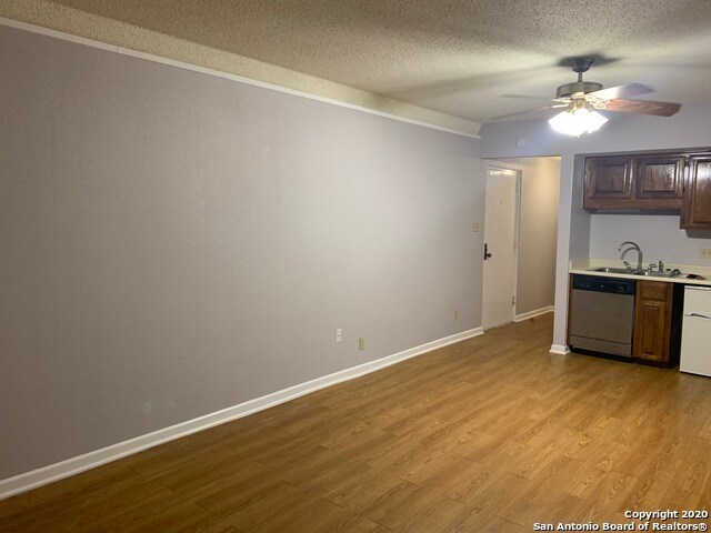 Building Photo - 7701 Wurzbach Rd