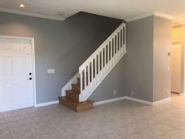 Building Photo - 4319 Greenbriar Ln