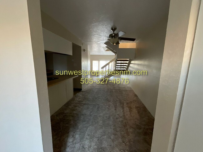 Foto del edificio - 2 Bedroom, 1.5 Bathroom with Garage