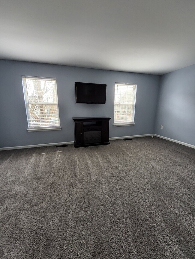 Building Photo - 783 General Wallace Ct