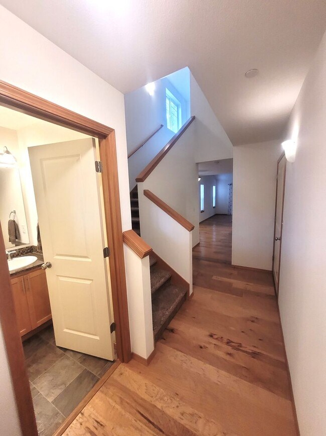 Foto del edificio - Three Bedroom House In Cordata - Kodiak