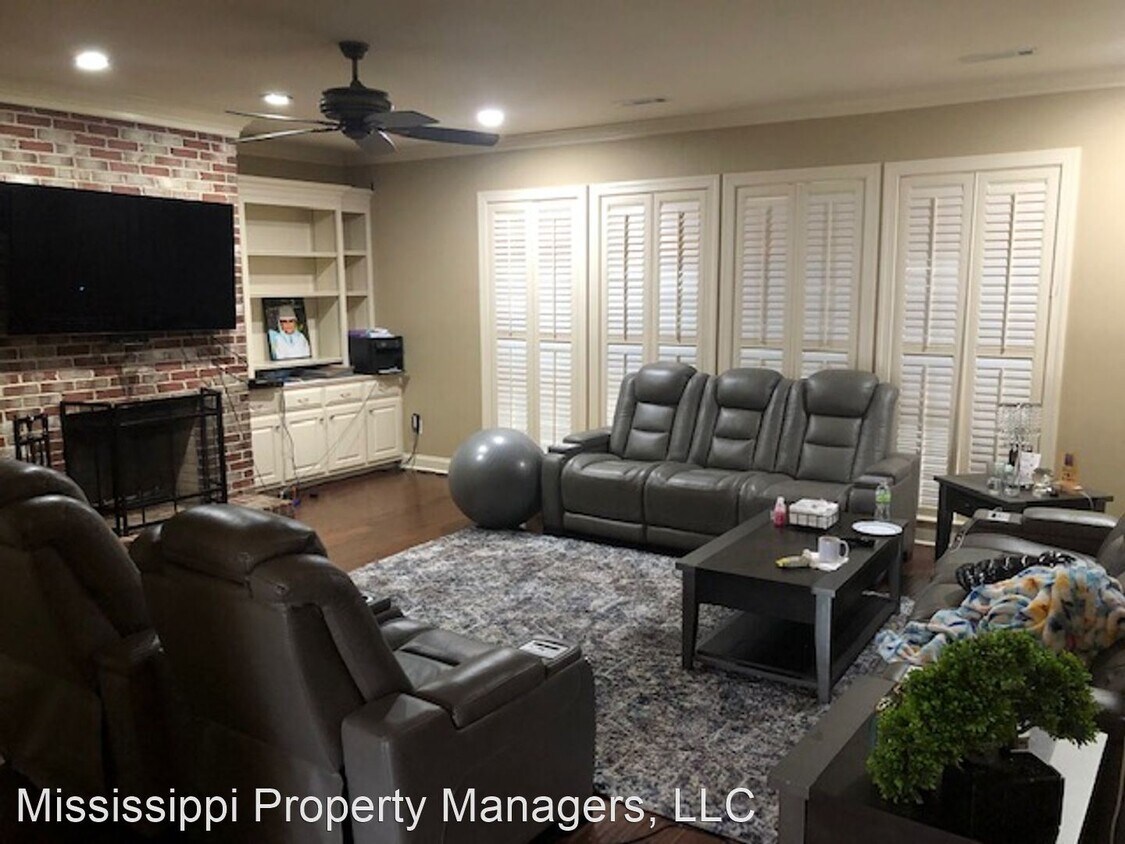 Foto del edificio - 4 br, 2.5 bath House - 2608 Fox Run Lane
