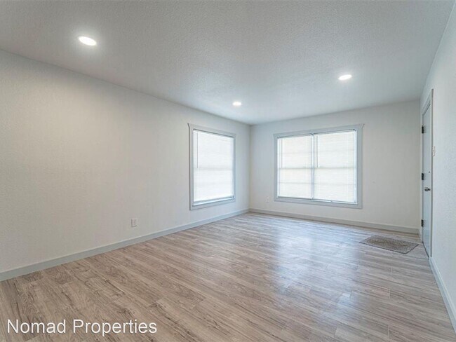 Foto del edificio - 2 br, 1 bath House - 2606 E Overton Rd