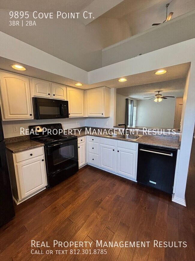 Building Photo - 9895 Cove Point Ct
