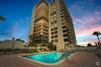 Building Photo - 3100 N Hwy A1A