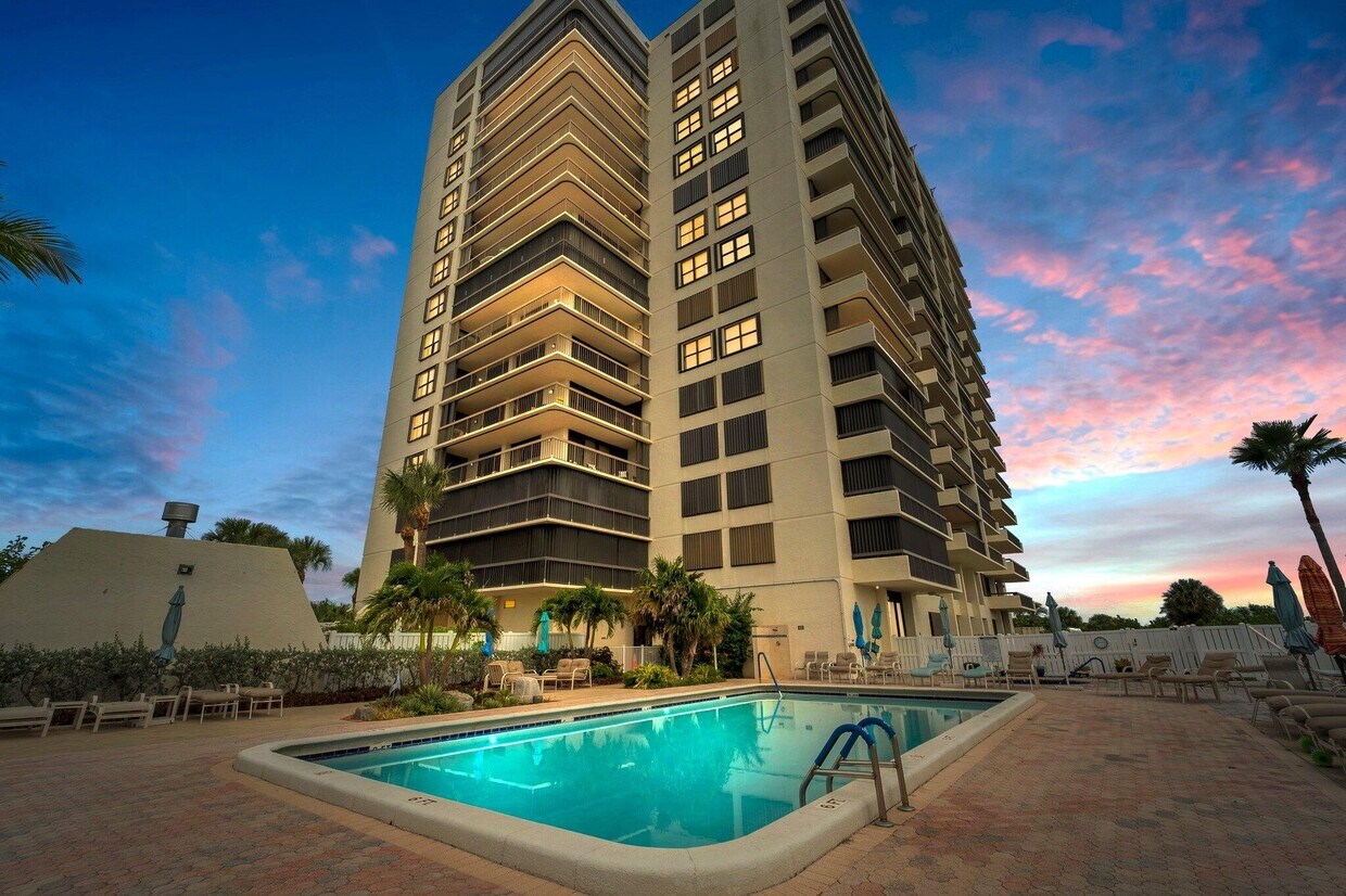 Foto principal - 3100 N Hwy A1A