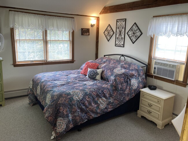 Master Bdrm - 12 Willey St
