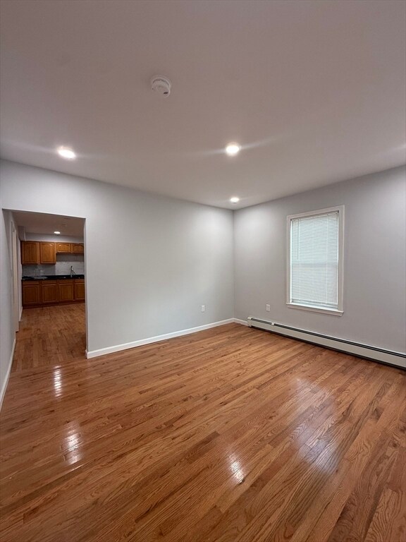 Building Photo - 78 Hollis St