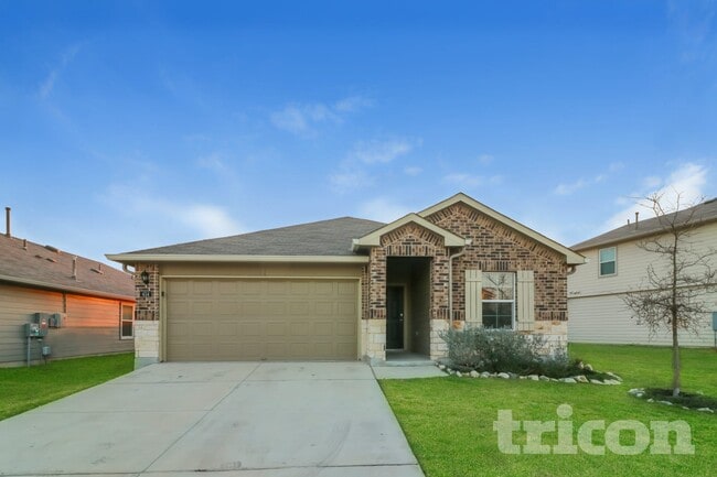 Building Photo - 414 Lance Trail