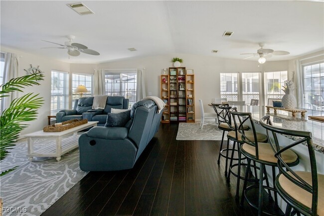 Foto del edificio - 2970 Sloop Ln