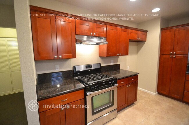 Building Photo - 7116 Linda Vista Dr