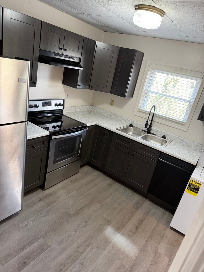 Cocina - 265 Sycamore St