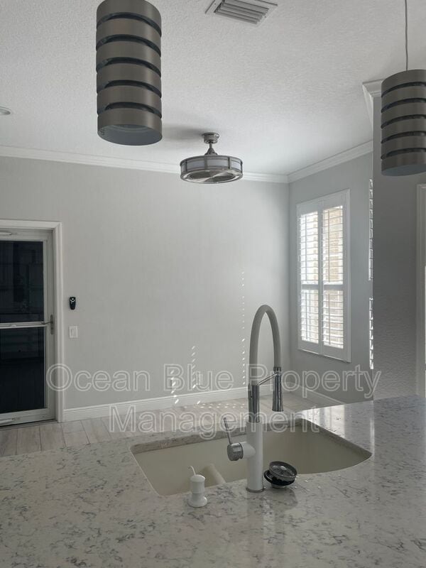 Foto del edificio - 2517 Newbern Ave