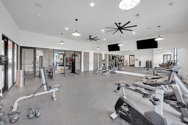 Foto del edificio - 280 Salmon Brook St