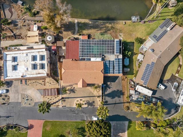Foto del edificio - 2152 Ramona Ln