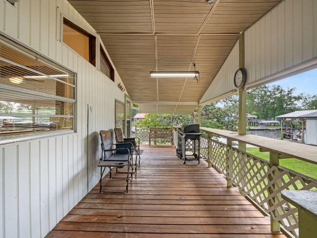 Building Photo - 209 Harris Dr