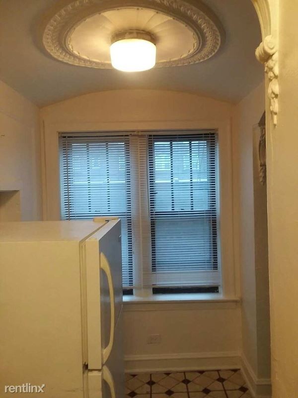 Foto del edificio - 1135 E 82nd St