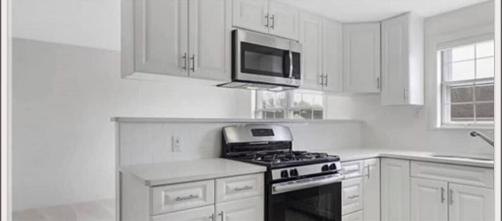 Primary Photo - 200 Bedford Rd