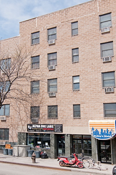Building Photo - 667 Meeker Ave