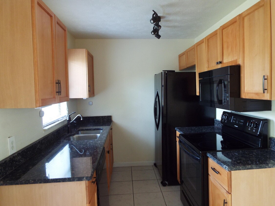 Foto del edificio - 1742 SW Garnet St