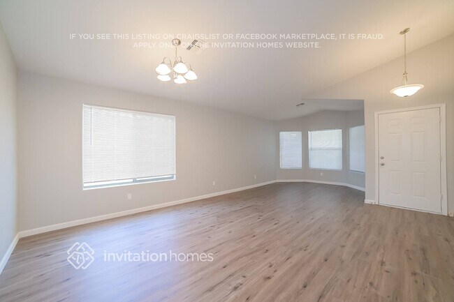 Foto del edificio - 29206 N 22nd Ln