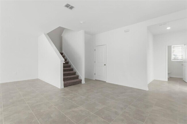 Building Photo - 132 Bogey Dr