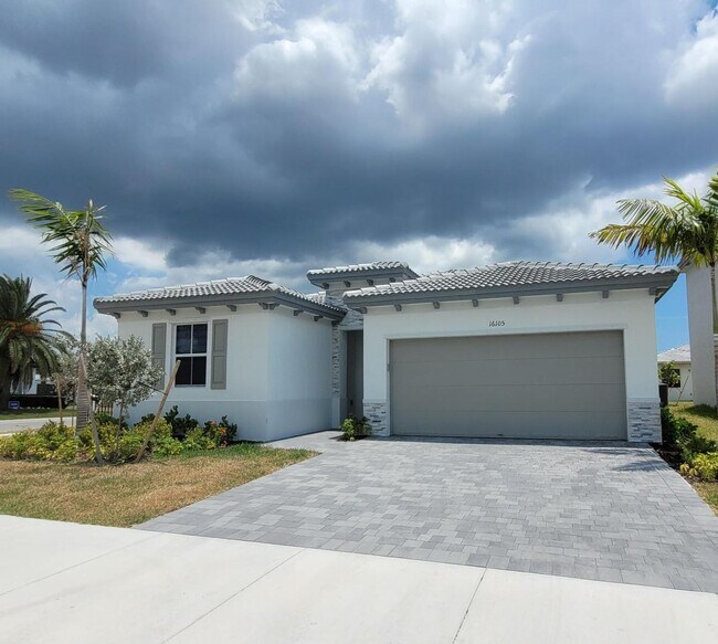 Foto del edificio - 16105 SW 149th Ave