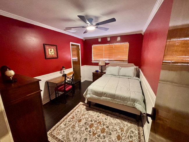 Photo - 9319 Rentur Dr Apartment