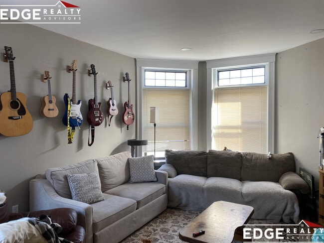 Foto del edificio - 1914 Beacon St