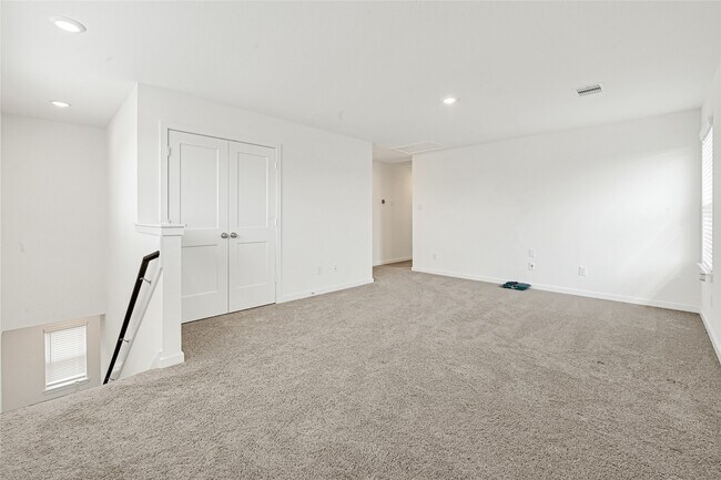 Foto del edificio - 3911 Windy Whisper Dr