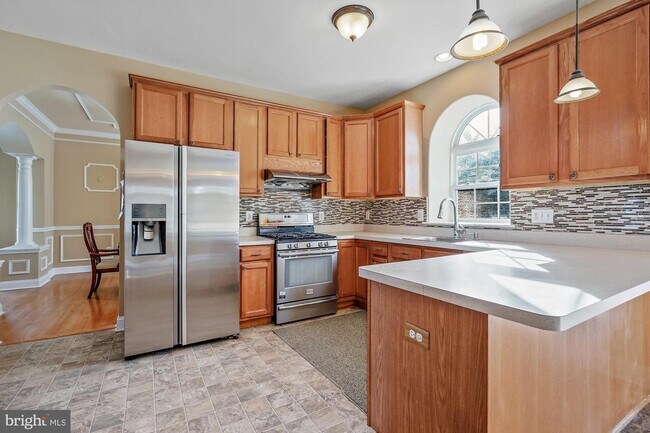 Building Photo - 1179 Tamarind Pl