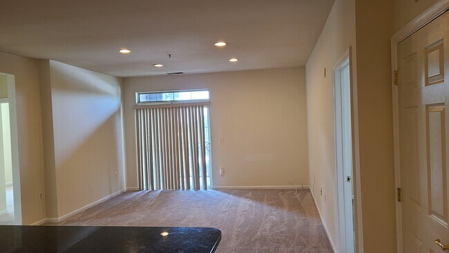 Family Room - 1301 Karen Blvd