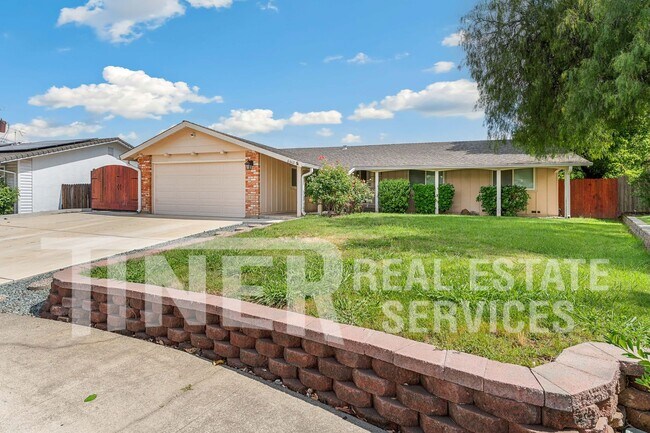 Foto del edificio - 6612 Modesto Dr