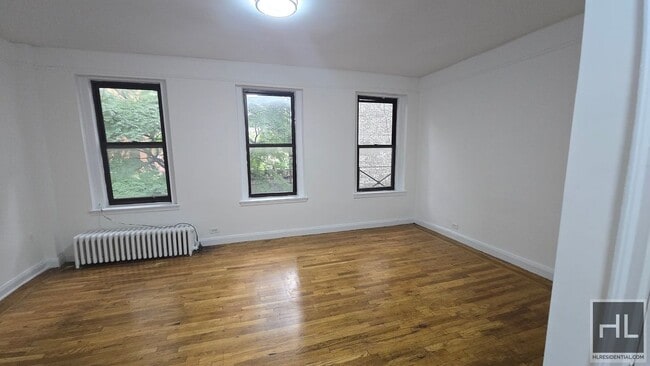 Building Photo - East 58TH ST