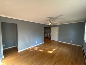 Building Photo - 93 Fairview Dr