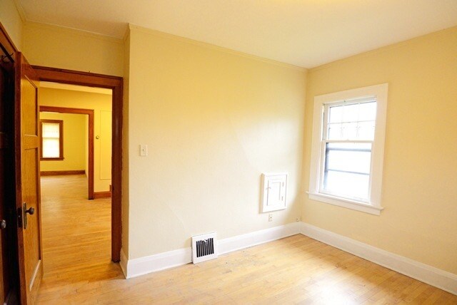 Two Bedroom - 4927 W Galena St