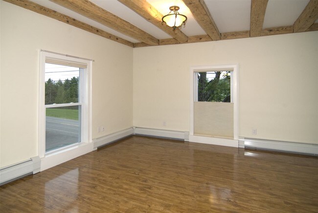 Foto del edificio - 1035 US Rte 5