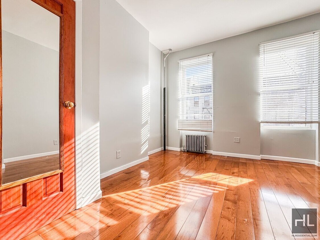Foto principal - CHAUNCEY STREET