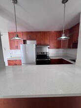 Building Photo - 1415 Punahou St