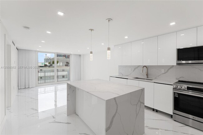 Foto del edificio - 345 Ocean Dr