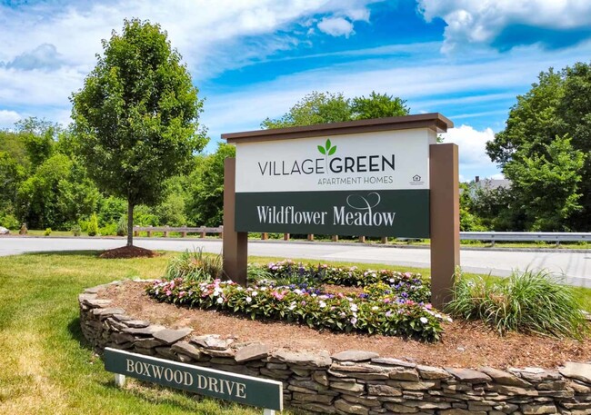 Foto del edificio - Village Green at Littleton