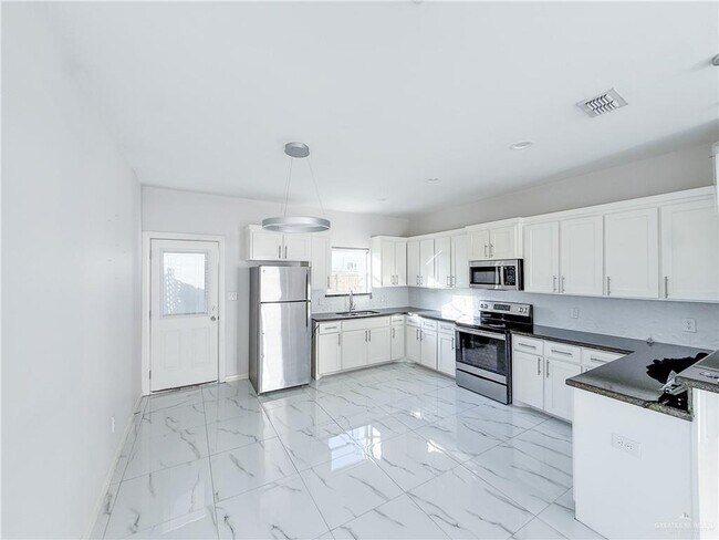 Foto del edificio - 17 Puffin Ave