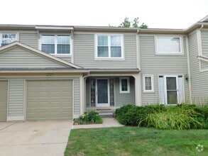 Building Photo - 490 Liberty Pointe Dr