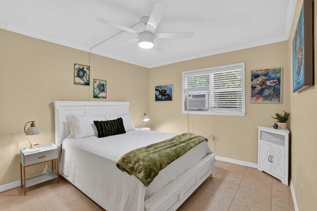 Foto del edificio - 1644 Redwood St