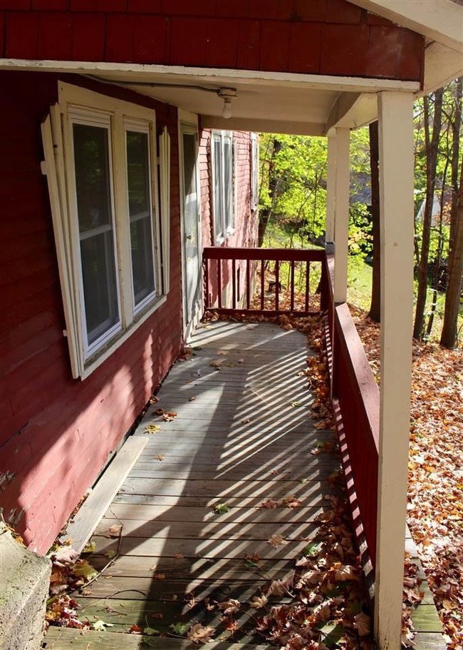 Building Photo - 1 bedroom in Littleton NH 03561