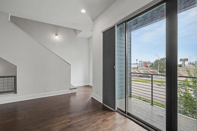 Foto del edificio - 1606 N Hackberry St