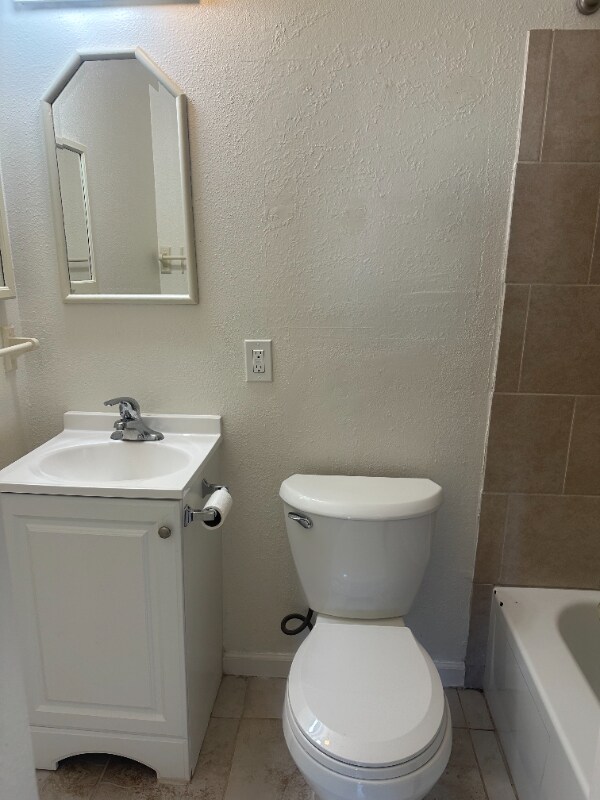 Building Photo - 667 Beldon Way